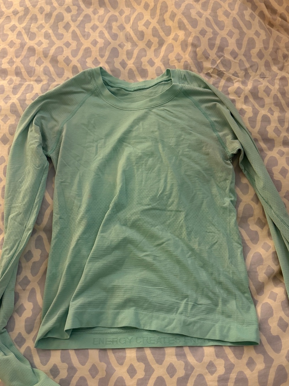 Lululemon Women’s Long-Sleeve swiftly tech in mint